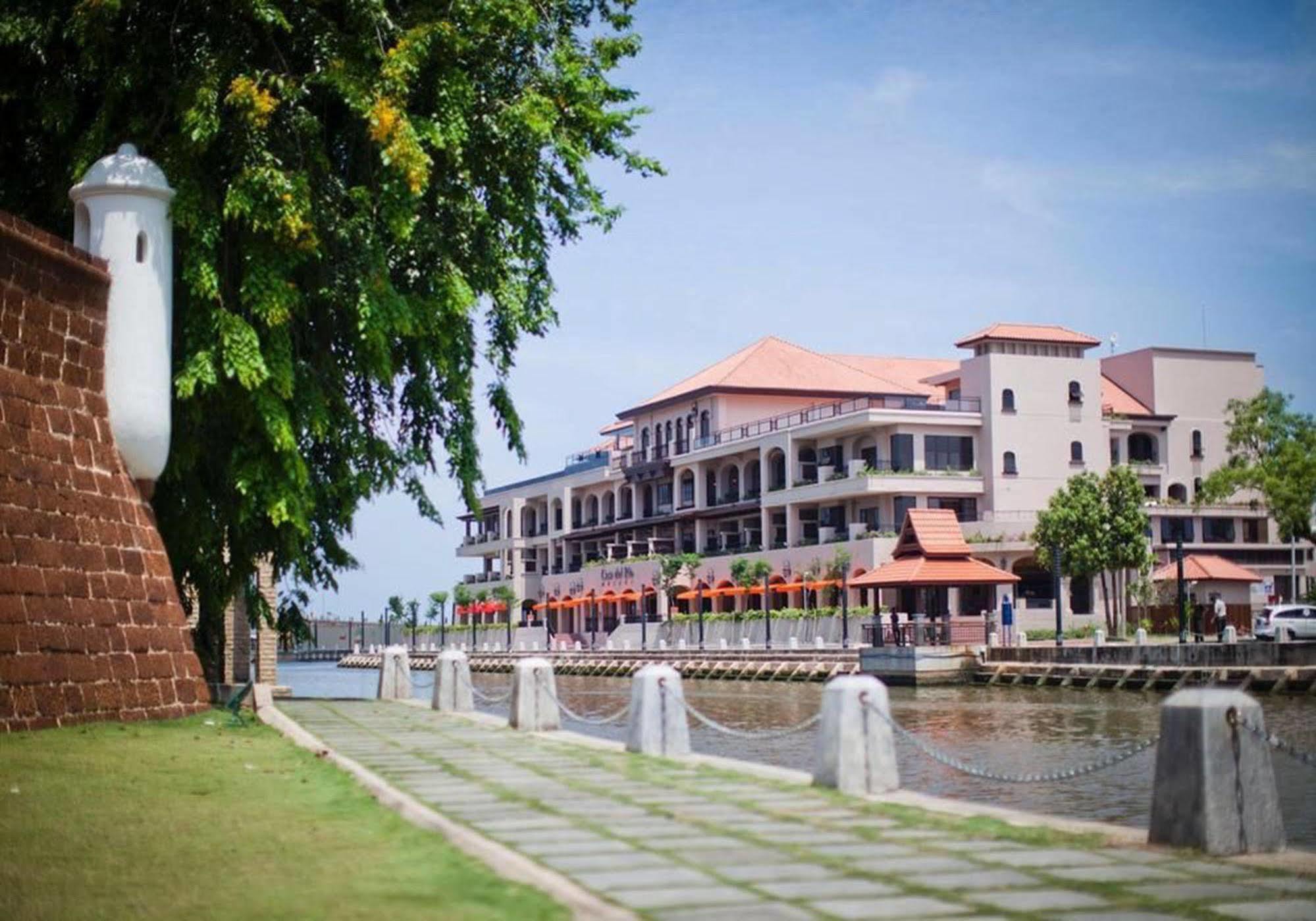 Casa Del Rio Melaka Hotel Exterior foto